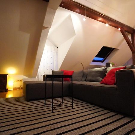 Dachgeschosswohnung ฮันโนเวอร์ ภายนอก รูปภาพ