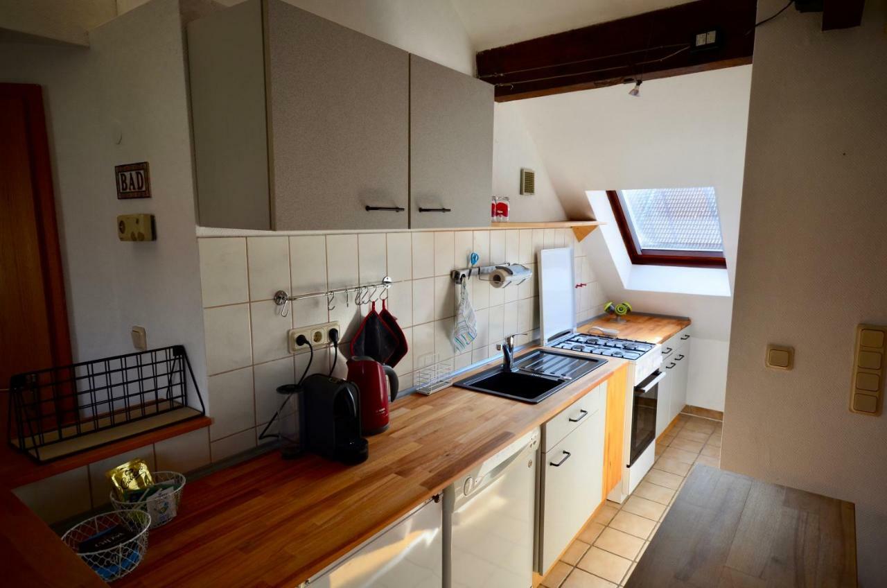 Dachgeschosswohnung ฮันโนเวอร์ ภายนอก รูปภาพ